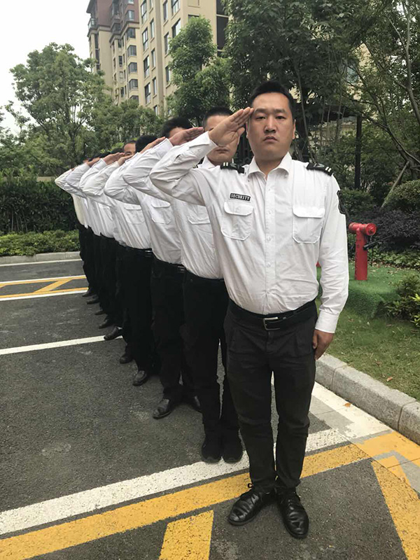 香梅保安驻上海国贸天悦管理处